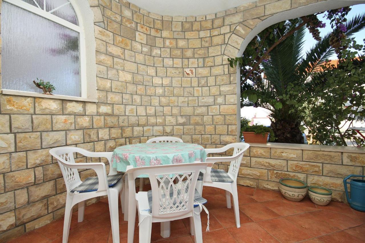 Apartment Novalja 9334D מראה חיצוני תמונה